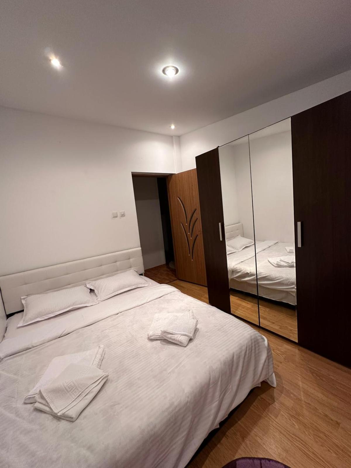 Special Apartment Nadeva Sučava Exteriér fotografie